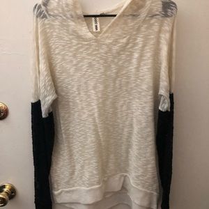 Vans sheer 2 tone women’s sweatshirt